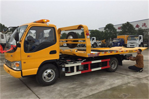 夷陵哪里有拖车服务